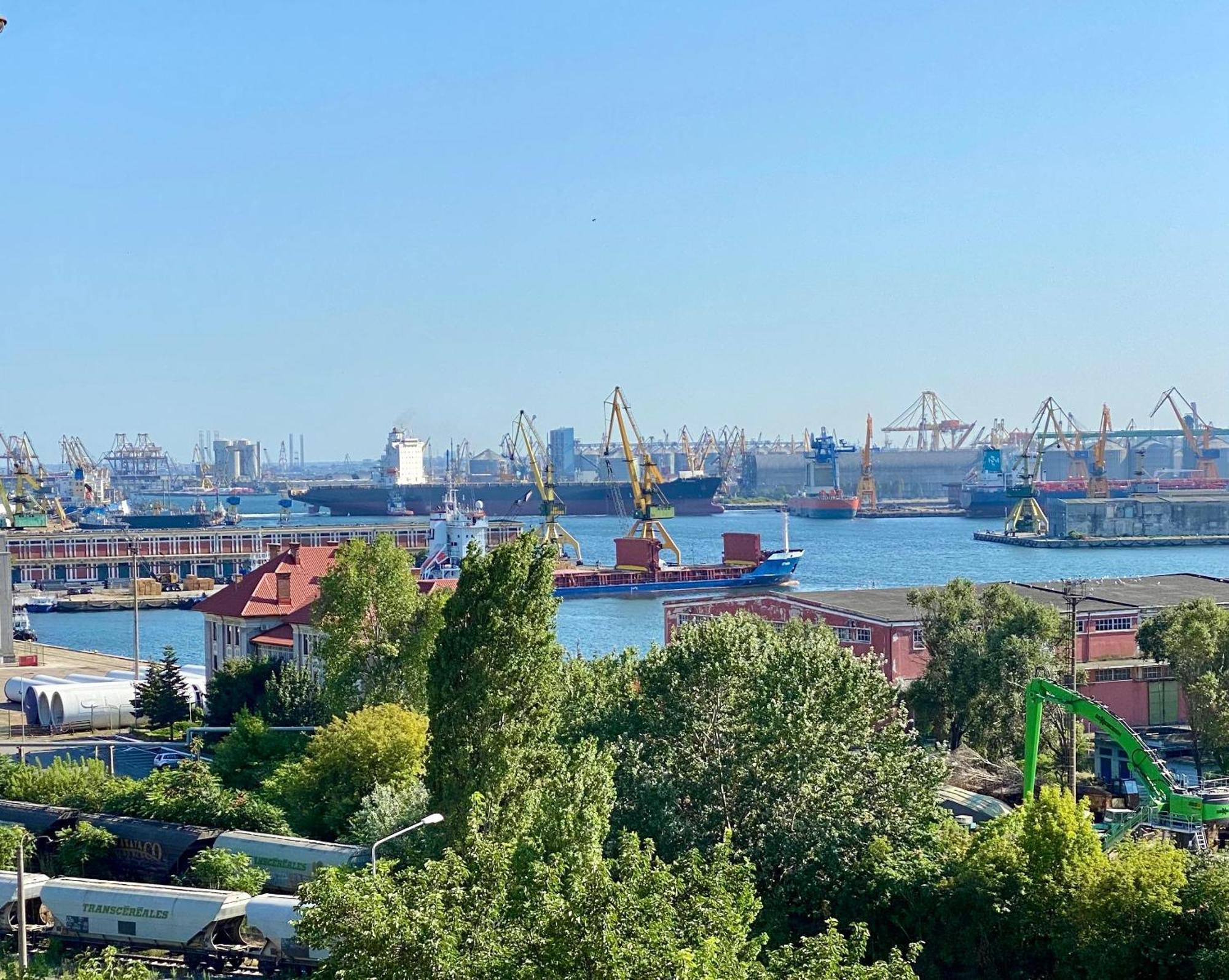 Old Town Apartment Constanta Ngoại thất bức ảnh
